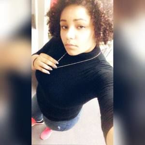 Meet your Posher, Bella